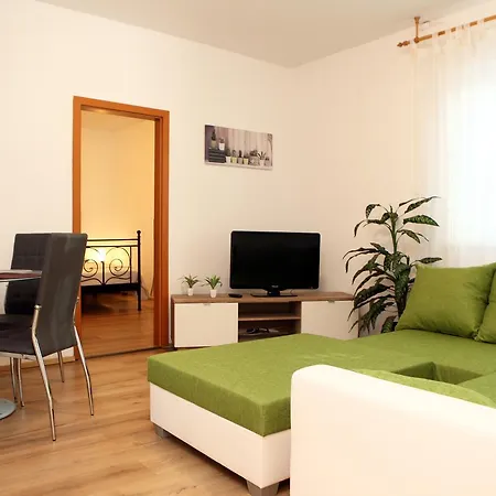 Serenity Apartments Cb Portorož Buitenkant foto